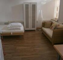 Altstadt Leer: möbliertes Appartment- nur befristet möglich - bitte keine Anfrage zur Dauerwohnung! - Leer (Ostfriesland)