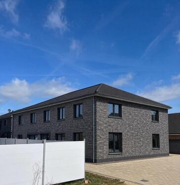 Foto - Neubau-Doppelhaushälfte (155 m²) mit großer Terrasse