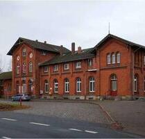 Lagerfläche trocken und abschließbar, direkt im Bahnhof Oyten zu vermieten!