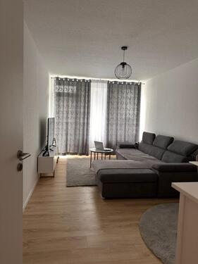 Foto - Ein Zimmer Wohnung mit Balkon - 600,00 EUR Kaltmiete,