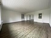 Foto - 4-Zimmer-Wohnung, 110qm - 715,00 EUR Kaltmiete, ca.  110,00 m²