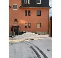 Erdgeschoss Wohnung in Selb - 72.300,00&nbsp;EUR Kaufpreis, ca.&nbsp; 58,00&nbsp;m&sup2; in Selb (PLZ: 95100)