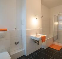 Familienfreundlich und großzügig gestaltet modernem Bad und Balkon - Magdeburg Nordwest