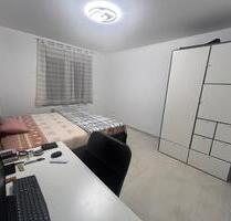 3 Zimmer Luxus Wohnung in Solingen mit Küche