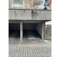 Vermiete Parkplatz überdacht mitten in Tübingen