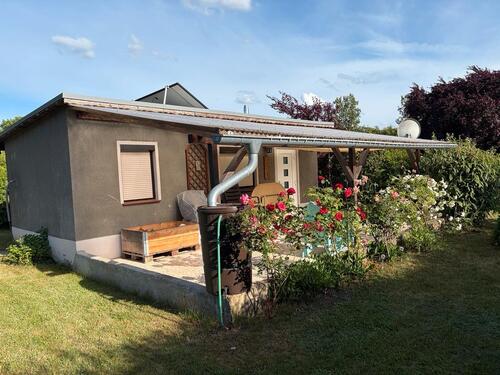 Foto - Eigentums Grundstück am Jersleber See mit saniertem Bungalow
