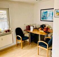 Freundliche 2,5 Zimmer-Wohnung mit Gartenlaube - Lorch