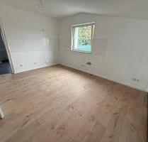 Modernisierte 2,5 - Zimmer Wohnung inkl. Balkon und optional EBK - Hückelhoven