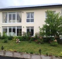 Niedrigenergiehaus mit Fernblick, Ortsrandlage - Lauterbach (Hessen)