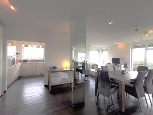 Foto - Tolle Penthhouse-Wohnung in direkter Citylage, komplett möbliert