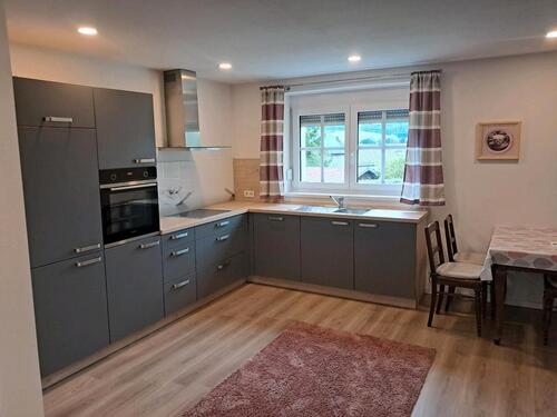 Foto - Voll möblierte Single-Wohnung - 725,00 EUR Kaltmiete,