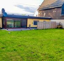 Großzügiges Einfamilienhaus auf einer Ebene mit Garten - Driedorf