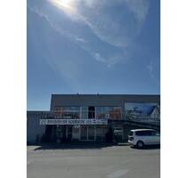 Große Bürofläche mit Rampe und Terrasse. - Rosdorf