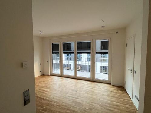 Foto - Neuwertig: stilvolle, geräumige 1-Zimmer-Wohnung mit Einbauküche