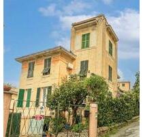 Liguria Italia - Villa 2 Wohnungen (250 qm) mit Garten (460 qm) - Frankfurt am Main Niederrad