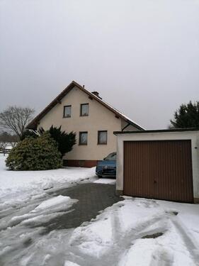 Foto - Einfamilienhaus mit großem Gartengrundstück in Ort