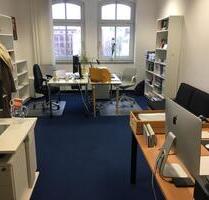 Halber und ganzer Büroplatz zu vermieten - Berlin Friedrichshain-Kreuzberg