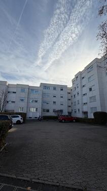 Foto - Ein-Zimmer Wohnung mit Balkon und Stellplatz