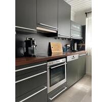 Möblierte 3 Zimmer Wohnung mit Balkon im Grünen, Garage, Zentral - Nürnberg Altstadt, St. Lorenz