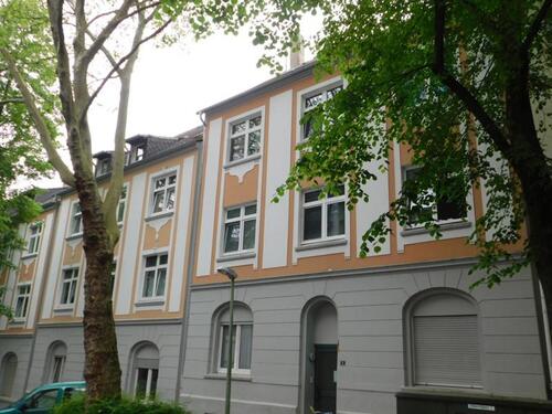 Foto - Gemütliche 2-Zimmer-DG-Wohnung im Ostviertel, teilrenoviert