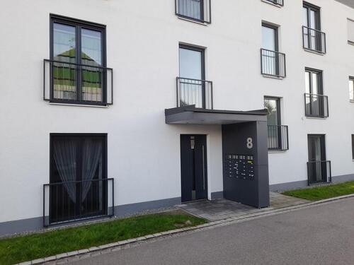 Foto - Großzügige Erdgeschosswohnung mit Komplettangebot