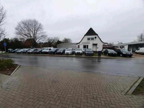 Foto - Einfamilienhaus mit Büroräumen , Werkstatt Garage, Stellplatz