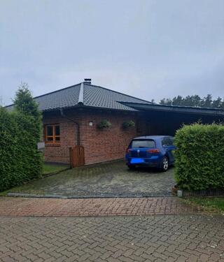 Foto - Ebenerdiges Bungalow in idyllischer Grünen Lage