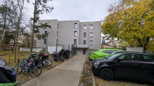 Foto - Moderne 3-Zimmer-Wohnung mit Balkon in Berlin-Kienhorststraße