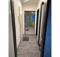 Moderne 2 Zimmer Wohnung (PLZ 45355) in Essen zu vermieten