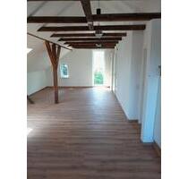 Dachgeschosswohnung als Loft in Varel zu vermieten