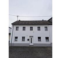 Einfamilienhaus In BurgSalm in ruhiger Lage - Landscheid