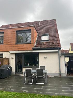 Foto - 4 Zimmer Doppelhaushälfte zur Miete in Köln