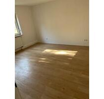 schöne 2 ZKB-Wohnung mit Balkon - Saarbrücken Malstatt