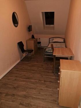 Foto - WG Zimmer Monteurzimmer - 390,00 EUR Kaltmiete,