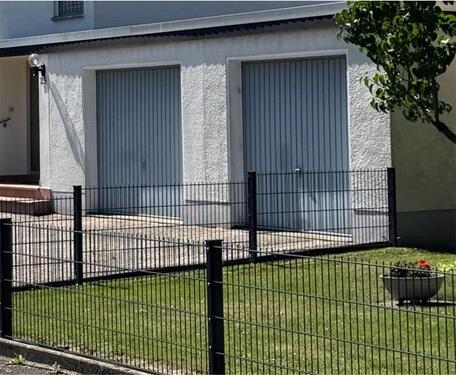 Foto - Garage mit Stellplatz - 120,00&nbsp;EUR Miete,