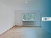 Foto - ++ Frisch saniert: Hübsche 3-Zimmer-Wohnung mit BALKON und BADEWANNE ++