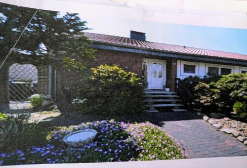 Foto - Tolles Haus mit Garten und Einliegerwohnung