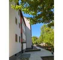 Schöne 3-Zimmer-Wohnung mit neuem Fußboden und neuem Bad zu vermieten! - Frankfurt am Main Sossenheim