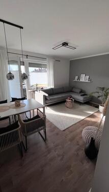 Foto - Schöne 2-Zimmer Eckwohnung mit großem Balkon und Bergblick