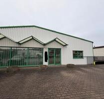 Lagerhalle mit Büroräume - 4.200,00&nbsp;EUR Kaltmiete, ca.&nbsp; 800,00&nbsp;m&sup2; in Hilpoltstein (PLZ: 91161)
