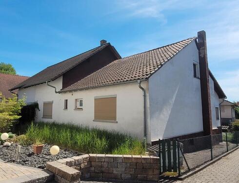 Foto - Mehrfamilienhaus, Wohnhaus in Langenselbold zum Kaufen
