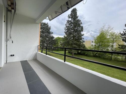 Foto - 3-Zimmer Wohnung - 1.300,00 EUR Kaltmiete, ca.  80,00 m²