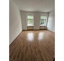 Freundliche und vollständig renovierte 2-Raumwohnung - Crimmitschau