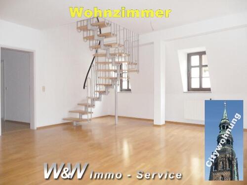 Foto - Extravagante und sehr große 2 Zimmer Maisonette-Wohnung mit Parkettboden, Gäste-WC und Tageslichtbad.