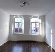 Großzügige 2-Zimmer-Wohnung mit Terrasse und PKW-Freistellplatz! - Plauen Altstadt