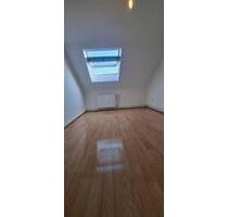 Gemütliche Dachgeschosswohnung ab sofort - Rheinberg