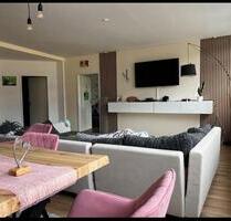 4 Zimmer Wohnung 150 m2 zu vermieten - Elze