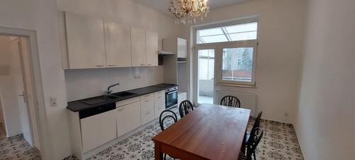 Foto - Altbauwohnhng mit Balkon WG geeignet