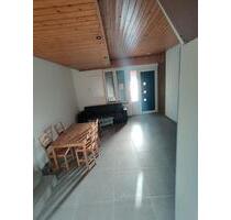 Schicke komplett möbilierte 2-Zimmer Wohnung in Pliezhausen