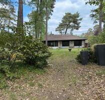 Bungalow mit großem Garten und Baureserve Bauland Berlin-Kladow